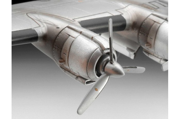 Plastikový model letadla Lockheed L.1049G Super Constellation