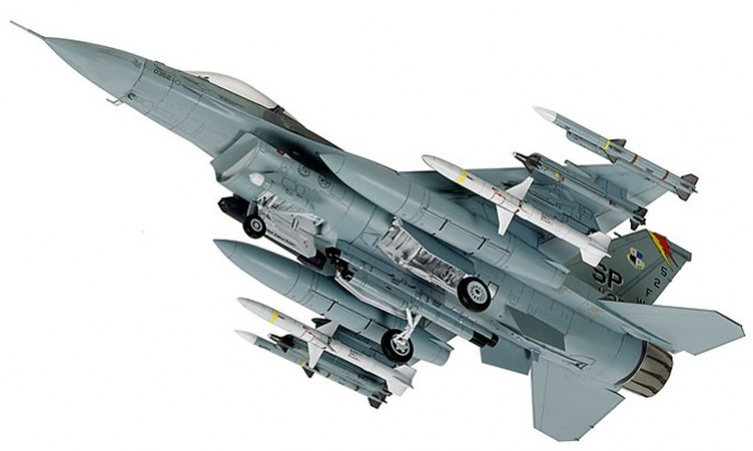 F-16CJ s plnou výbavou