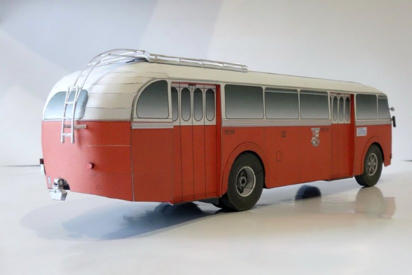 Škoda 706 RO (1974)