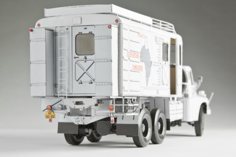 Tatra T138 VN 6x6 - Lambaréné