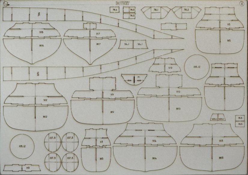 Bitevní loď Bouvet - Laserové doplňky - kostra