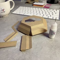 Svítící krystal - bílý + dřevo