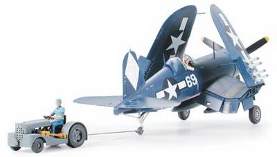 F4U-1D Corsair w/Moto-Tug