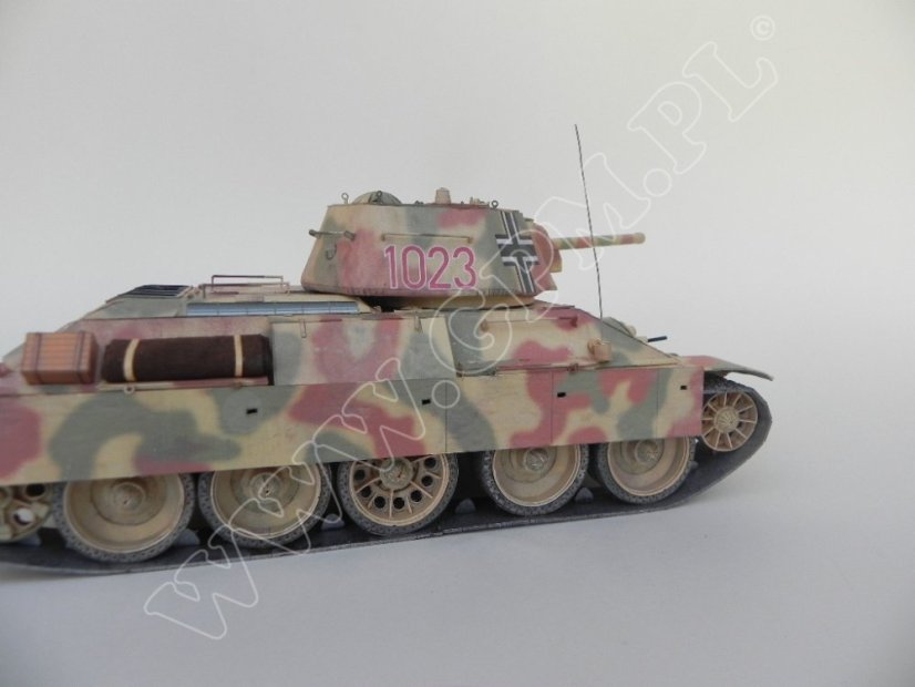 Panzerkampfwagen T-34-747 (r) Prochorowka