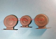 SR-71A - plastic wheels