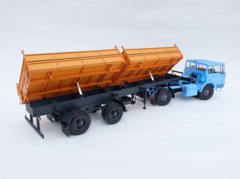Návěsový tahač Tatra 813 NTH