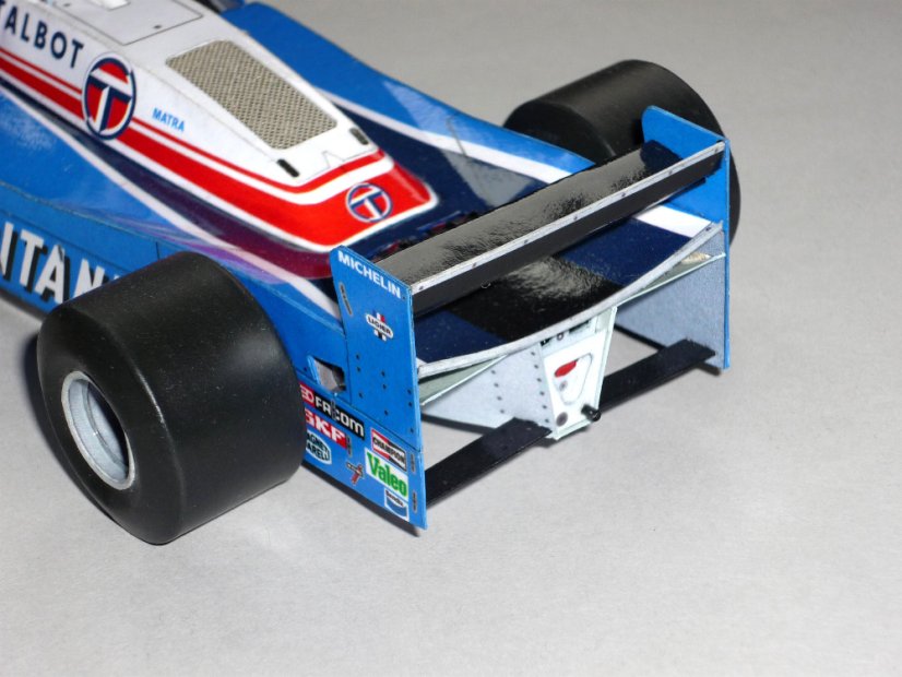 Ligier JS 19