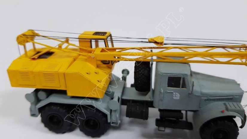 KRAZ 255B