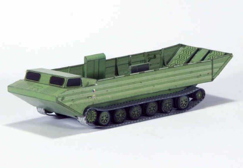 Obojživelný pásový transportér PTS-10