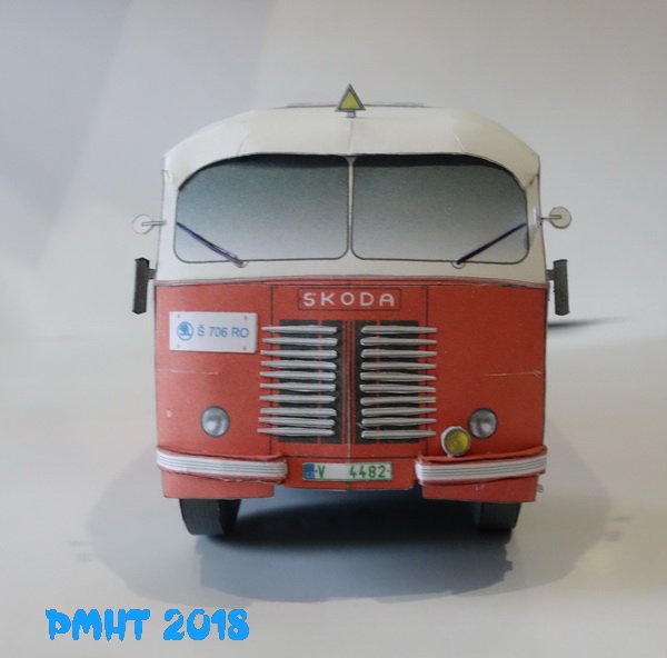 Škoda 706 RO (1974)