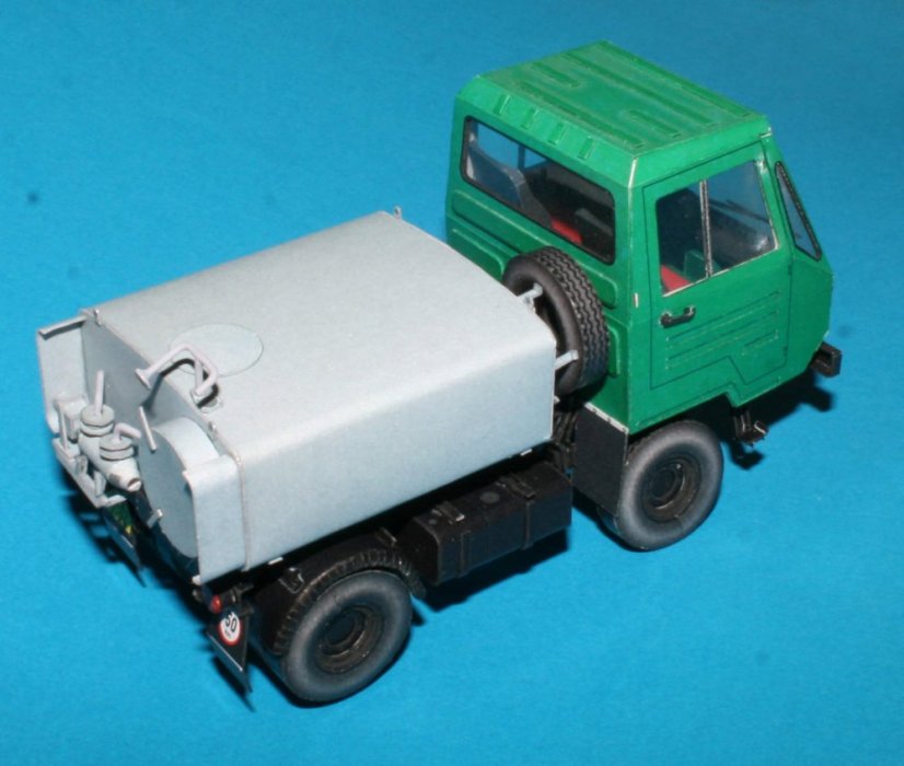 IFA multicar 25 - cisterna