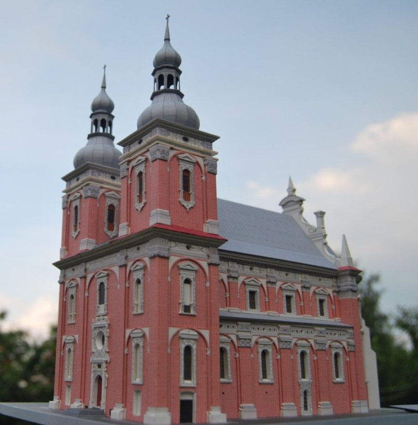 Golab - kostel a dům Loreta