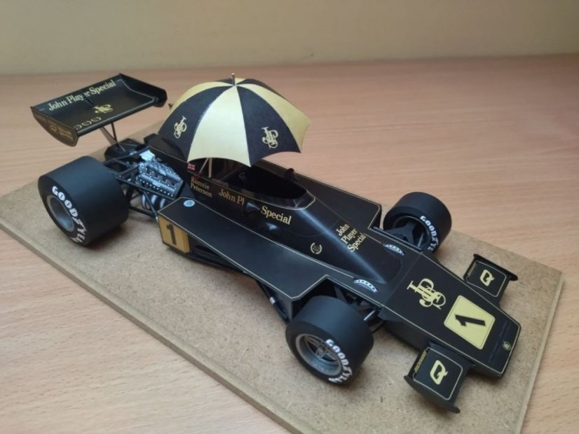 Lotus JPS 10  - GP Itálie 1974