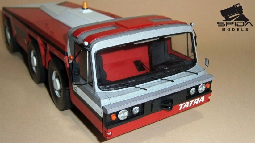 Tatra 815 TPL -Letištní tahač