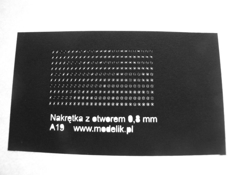 Matice s dírou 0,8 mm (250 ks)