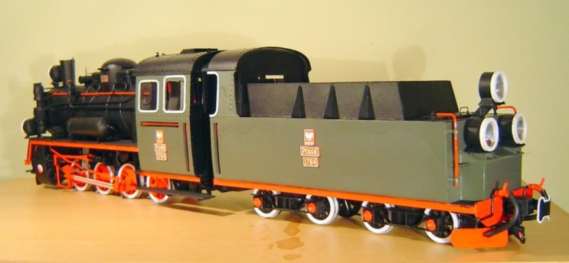 Parní lokomotiva Px48