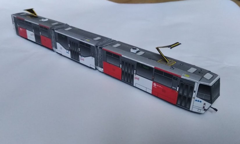 Tramvaj ČKD Tatra KT8D5.RN2P - PIDžamo - Praha