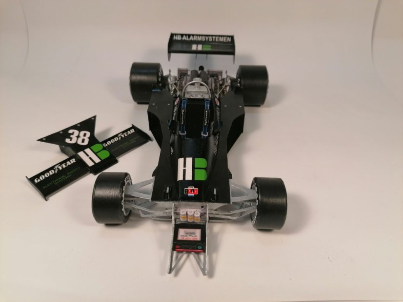 Ensign Ford N175 Boro 001 black