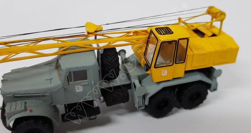 KRAZ 255B