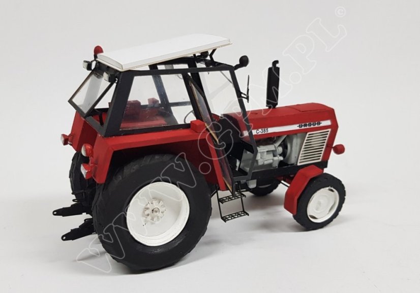 Traktor Ursus C-385