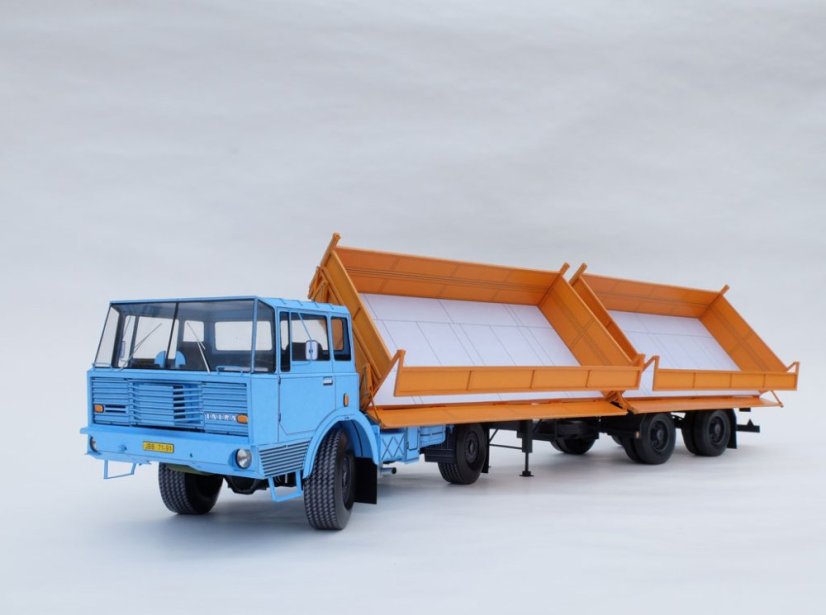 Návěsový tahač Tatra 813 NTH