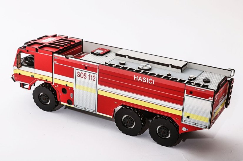 Tatra 815 Force CAS 30 - dřevěná stavebnice