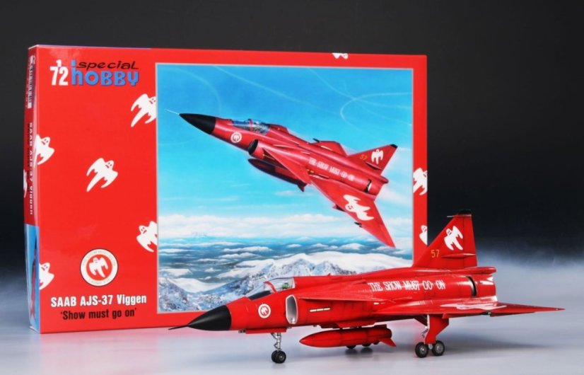 AJ-37 Viggen "Show Must Go On" 1/72