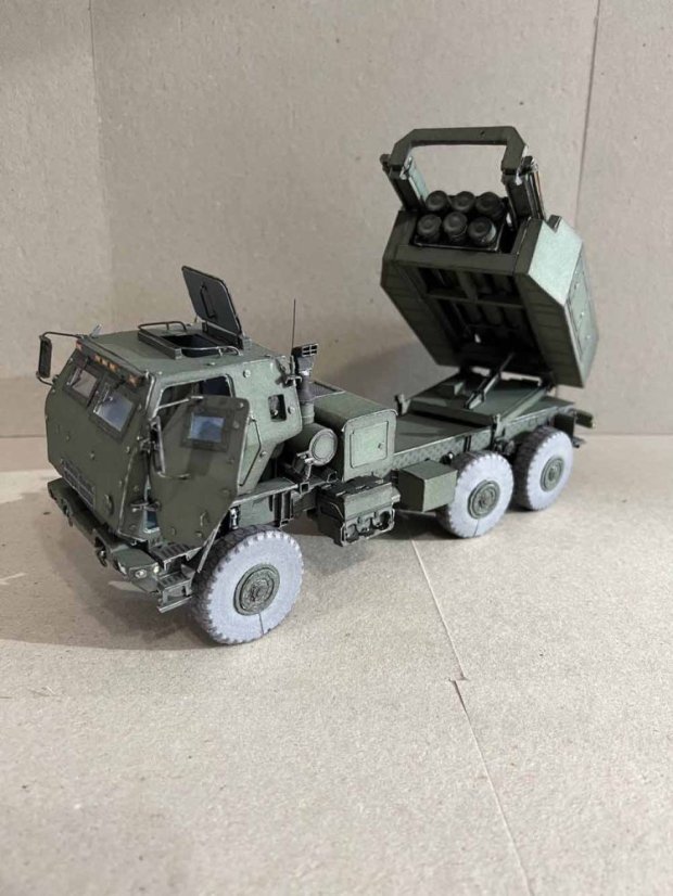 Himars M142