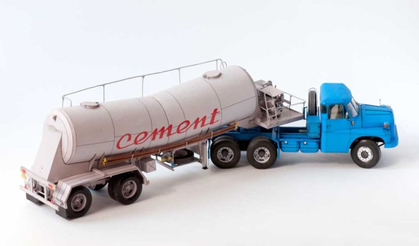 Návěsový tahač Tatra T148 NTt 6x6