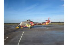 Vrtuľník Westland Lynx 1:32