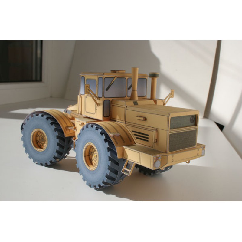 Traktor Kirowiec-700A