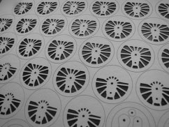 Parní lokomotíva T13 (TKp1) - Laserové doplňky - kostra, detaily, díly kol