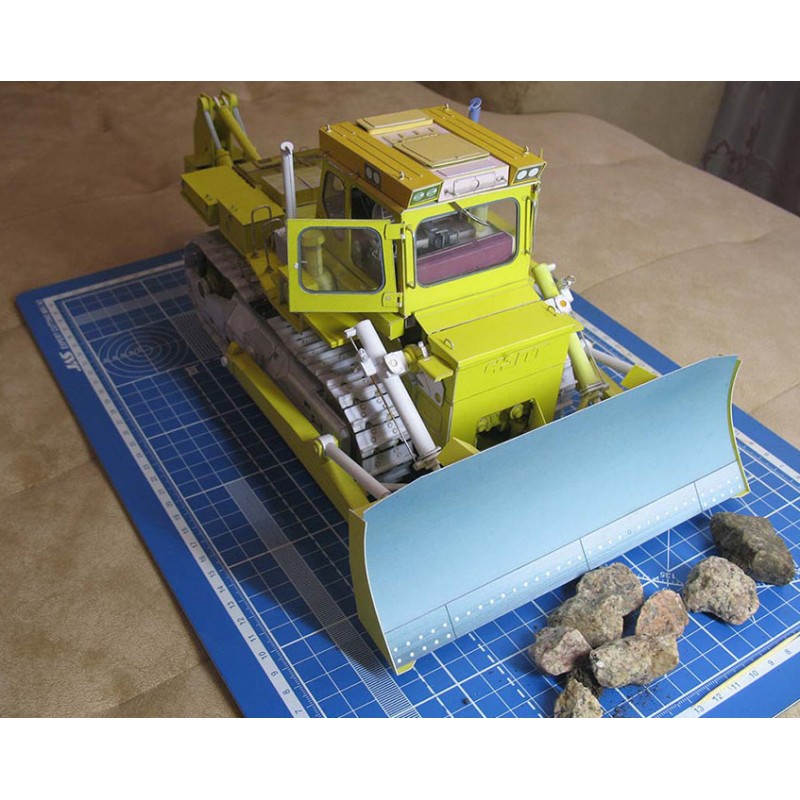 Buldozer T330