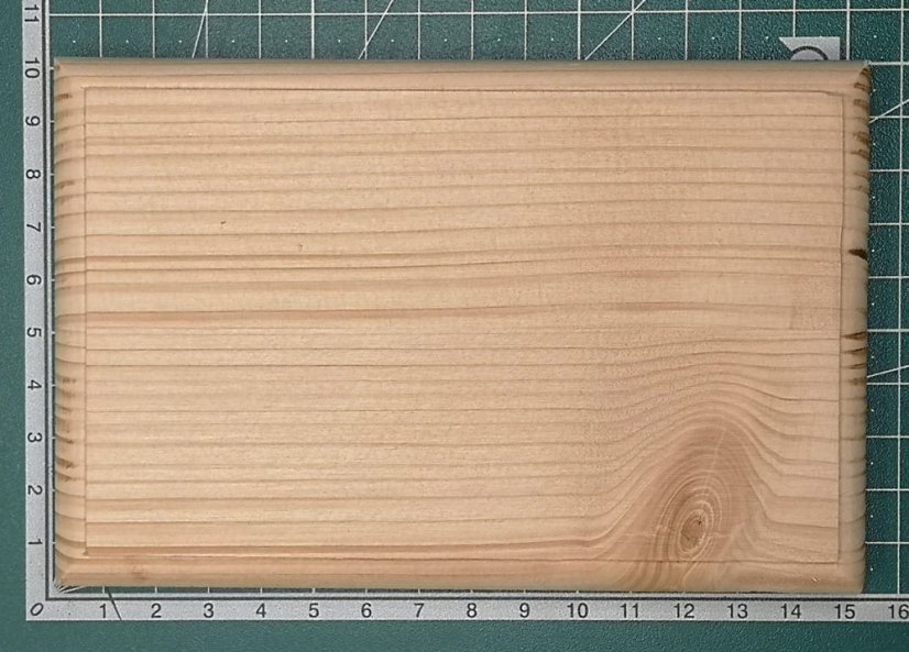 Wooden pad under the model - Rectangle 10 x 15 cm
