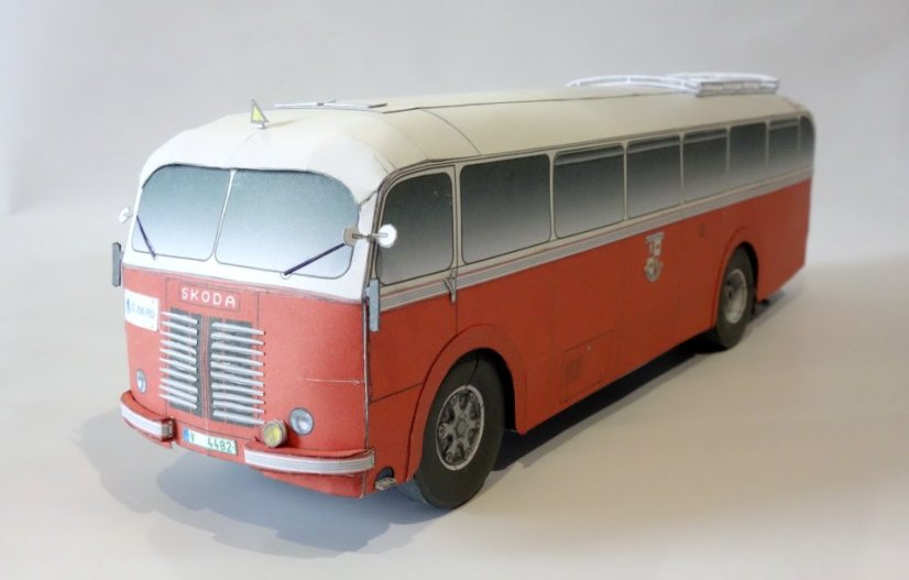 Škoda 706 RO (1974)