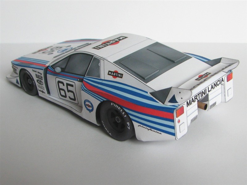 Závodní vůz Lancia Beta Montecarlo Turbo