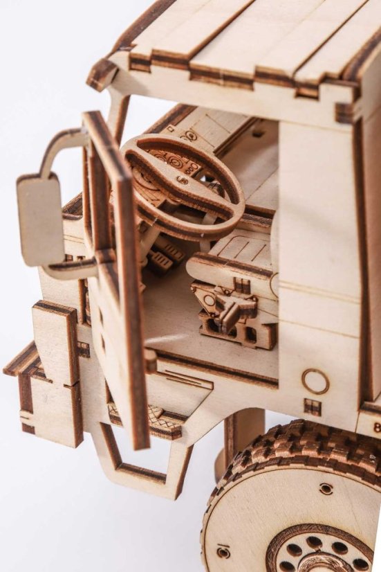 Tatra 815 lesovoz - dřevěná stavebnice