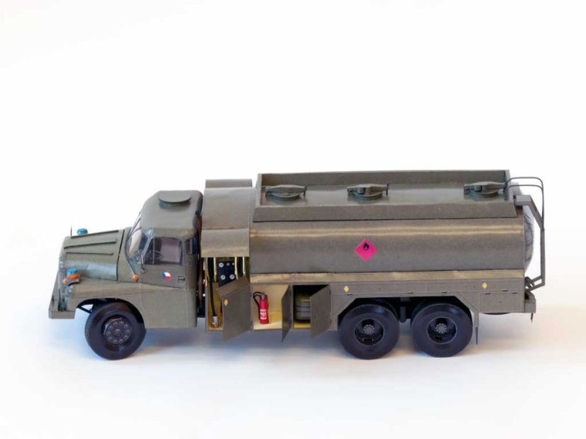 Tatra T148 CAPL-15
