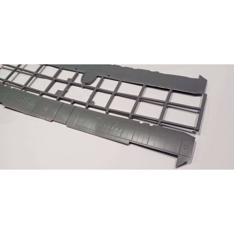 AVA-303 (M-18B) Dromader