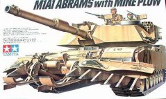 M1 A1 Abrams s pluhovým zařízením