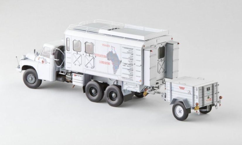 Tatra T138 VN 6x6 - Lambaréné