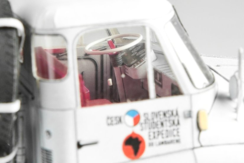 Tatra T138 VN 6x6 - Lambaréné