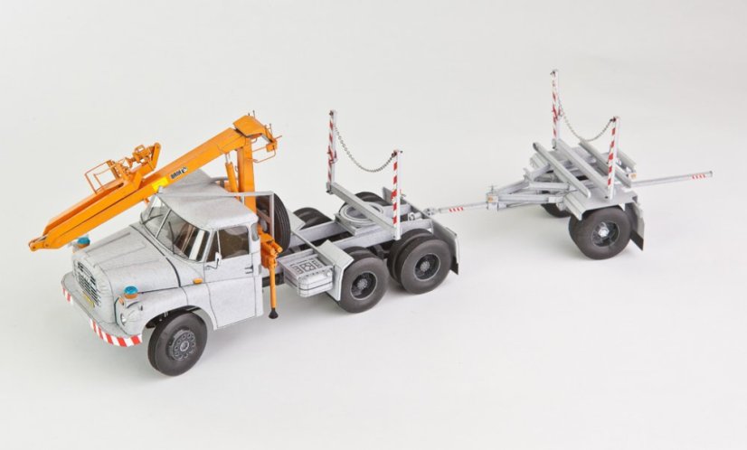 Tatra 148-T2 souprava pro odvoz dlouhého dřeva