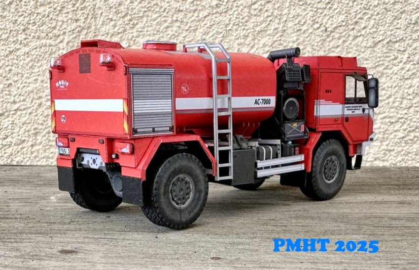 Tatra Force 4x4 AC 7000