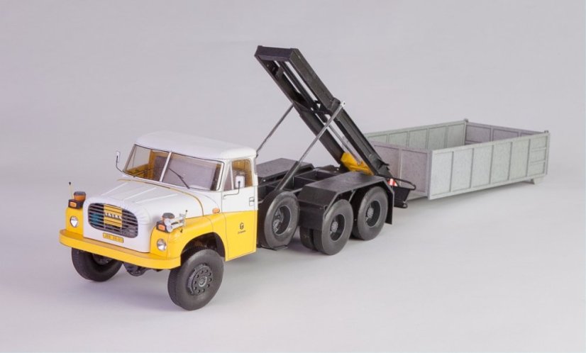 Nosič kontejnerů Tatra NK-T148