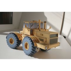 Traktor Kirowiec-700A