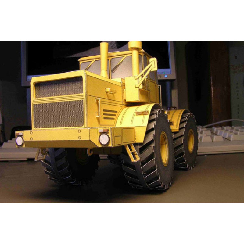 Traktor Kirowiec-700A