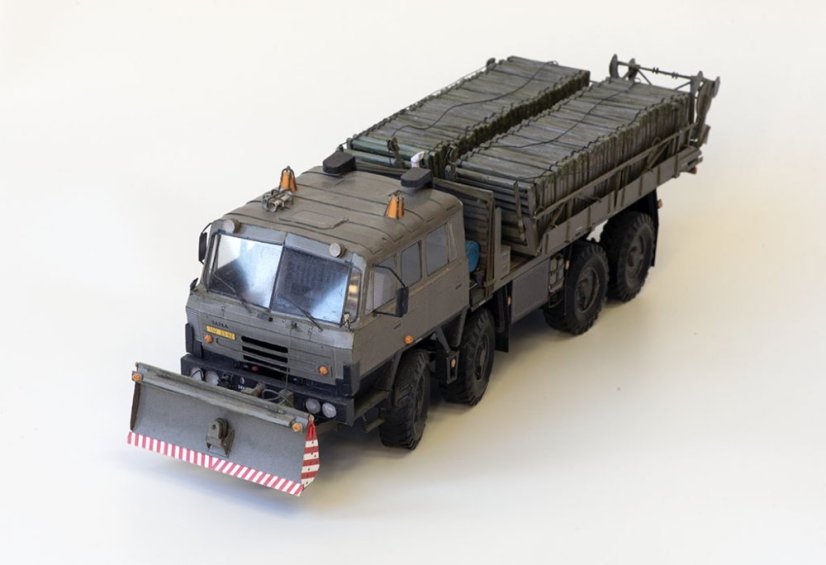 Tatra VT 26 265 8x8.1R - armádní tahač/ženijní speciál