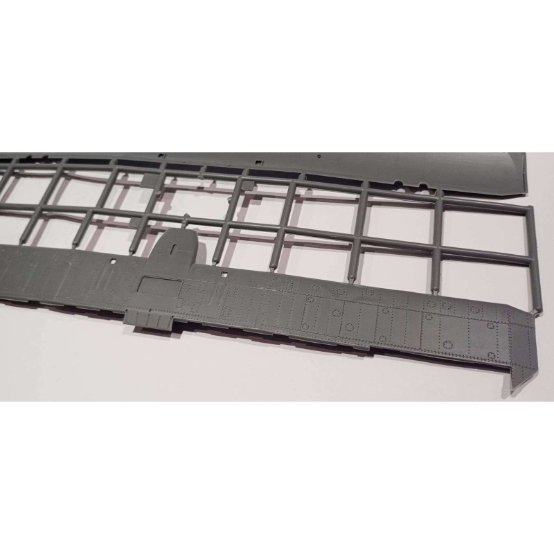 AVA-303 (M-18B) Dromader