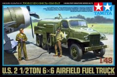 Americký 2,5t 6x6 cisternový vůz